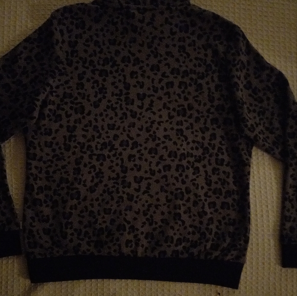 NWT Women's Puma Pull-over Hoodie - Picture 7 of 16